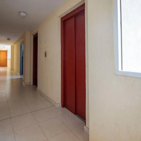 Torre Domo Levante Playa Ganna Apartamento *